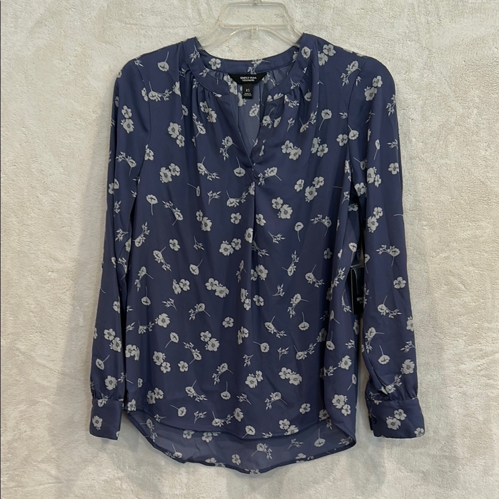 Simply Vera Floral Blue Long Sleeve Top size XS